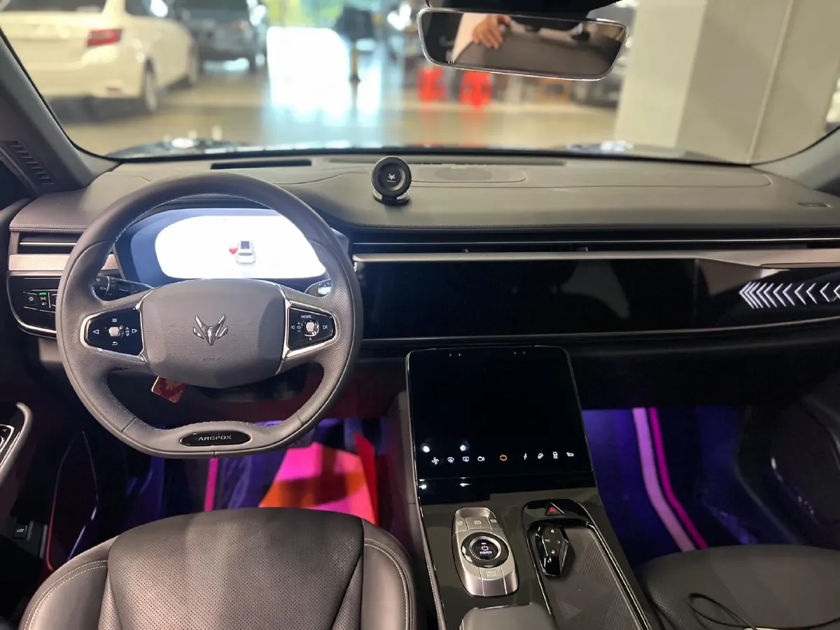 2021 ARCFOX αT BEV 94.5KWH,autocango,china used car exporter,china ev exporter,chinese used car exporter,chinese used ev exporter