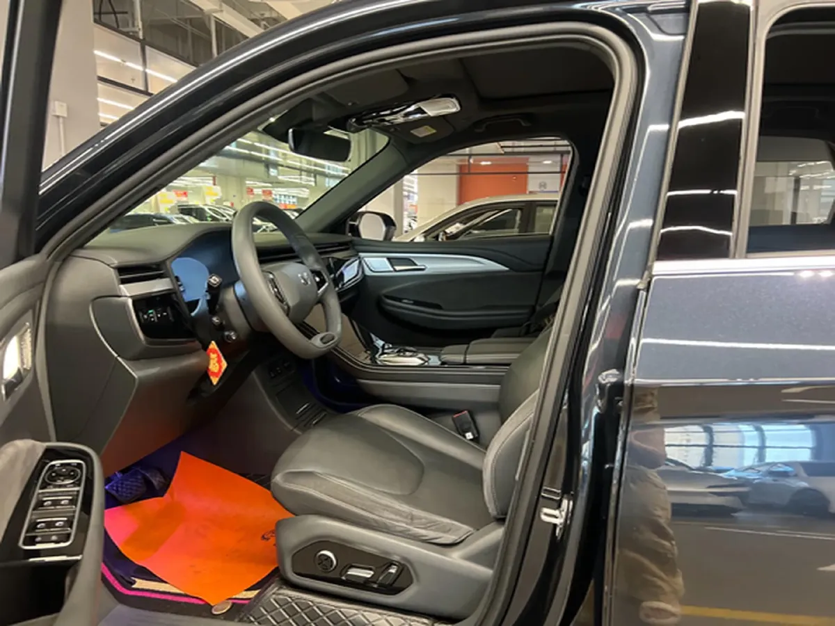 2021 ARCFOX αT BEV 94.5KWH,autocango,china used car exporter,china ev exporter,chinese used car exporter,chinese used ev exporter