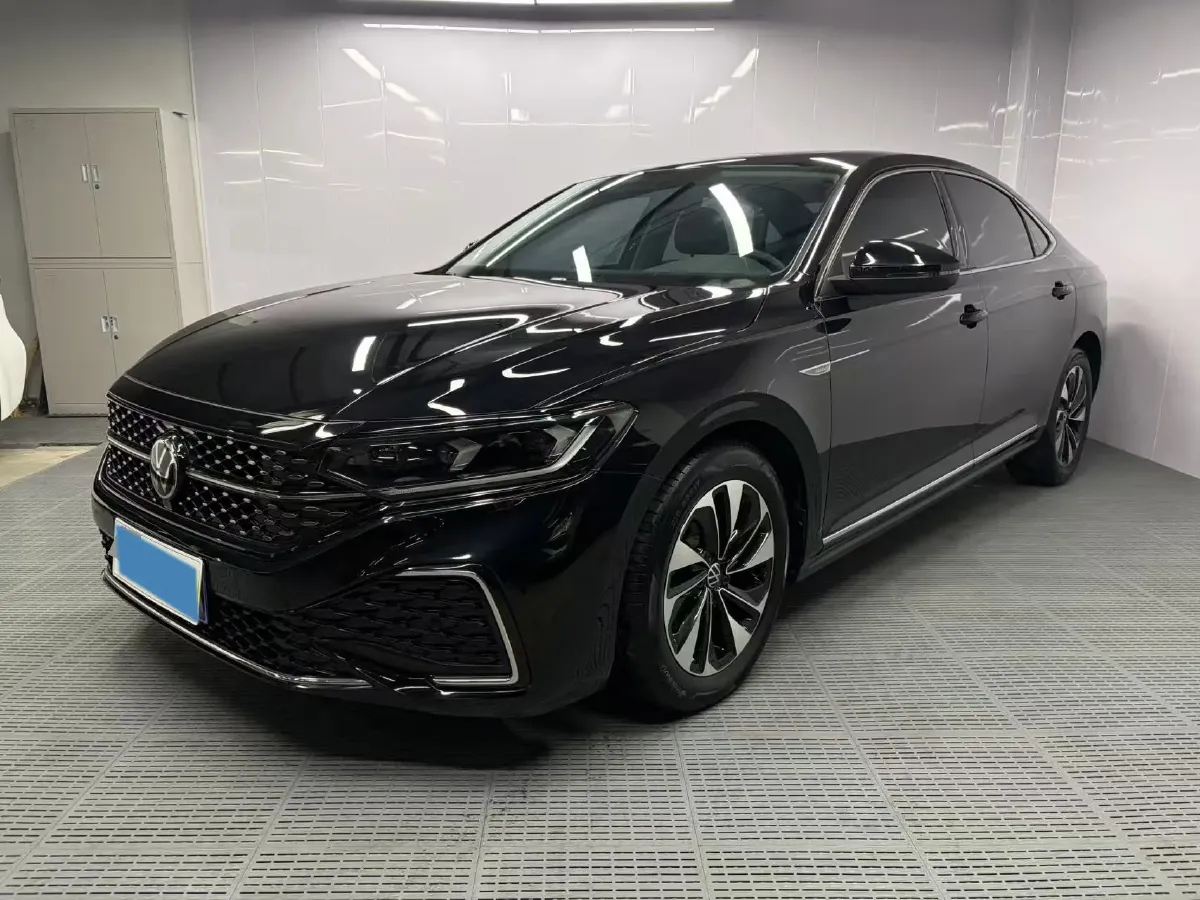 2023 Volkswagen Passat 1.4T 150HP L4 7DCT,autocango,china used car exporter,china ev exporter,chinese used car exporter,chinese used ev exporter