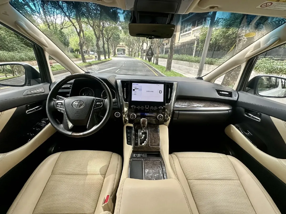2020 Toyota Alphard 2.5L 117HP L4 E-CVT Hybrid,autocango,china used car exporter,china ev exporter,chinese used car exporter,chinese used ev exporter