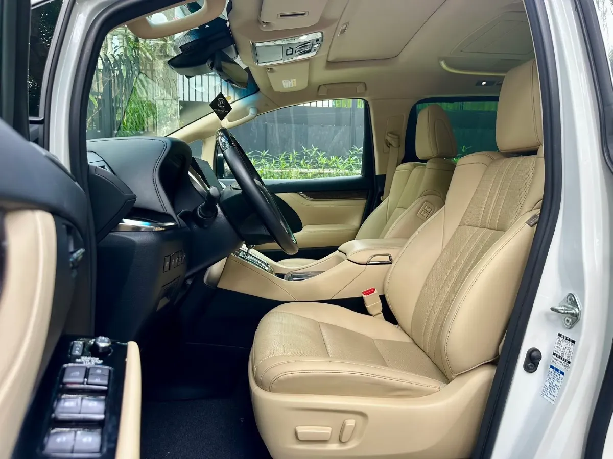 2020 Toyota Alphard 2.5L 117HP L4 E-CVT Hybrid,autocango,china used car exporter,china ev exporter,chinese used car exporter,chinese used ev exporter