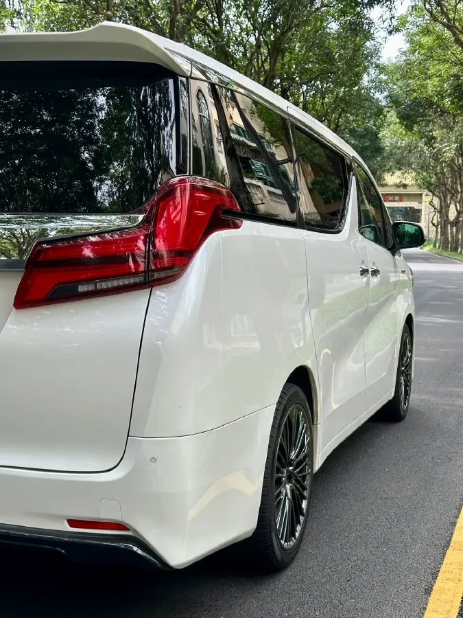 2020 Toyota Alphard 2.5L 117HP L4 E-CVT Hybrid,autocango,china used car exporter,china ev exporter,chinese used car exporter,chinese used ev exporter