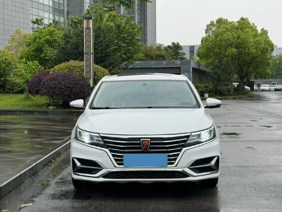 2017 Roewe i6 1.0T 125HP L3 2AT PHEV,autocango,china used car exporter,china ev exporter,chinese used car exporter,chinese used ev exporter