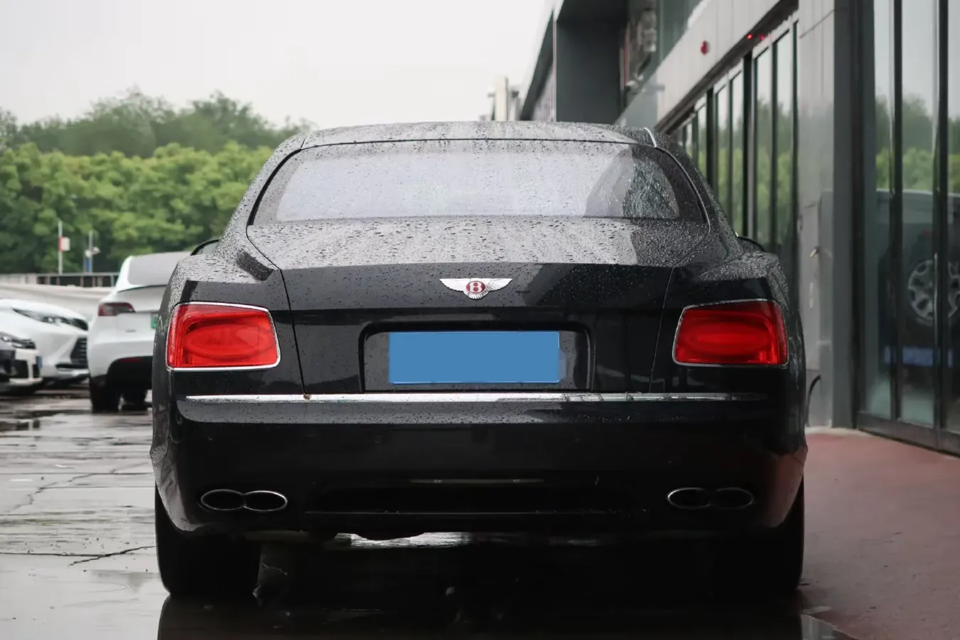 2017 Bentley Flying Spur 4.0T 528HP V8 8AT,autocango,china used car exporter,china ev exporter,chinese used car exporter,chinese used ev exporter