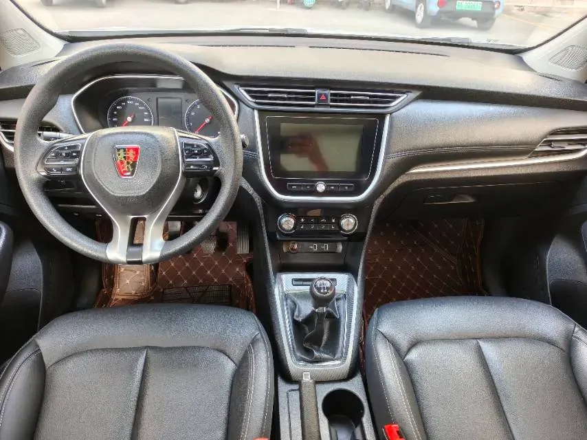 2018 Roewe i6 1.5T 169HP L4 6MT,autocango,china used car exporter,china ev exporter,chinese used car exporter,chinese used ev exporter