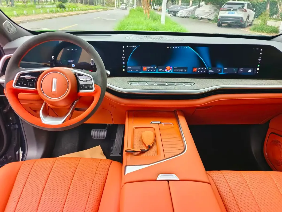 2023 WEY BlueMountain 1.5T 154HP L4 2DHT PHEV 44.5KWH,autocango,china used car exporter,china ev exporter,chinese used car exporter,chinese used ev exporter