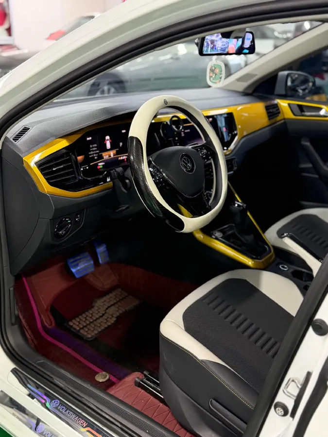 2023 Volkswagen Polo 1.5L 110HP L4 6AT,autocango,china used car exporter,china ev exporter,chinese used car exporter,chinese used ev exporter