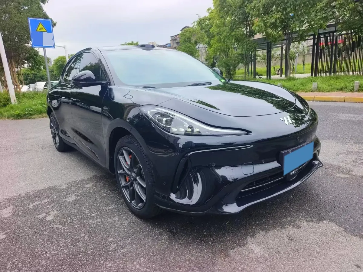 2023 IM LS6 BEV 71KWH,autocango,china used car exporter,china ev exporter,chinese used car exporter,chinese used ev exporter