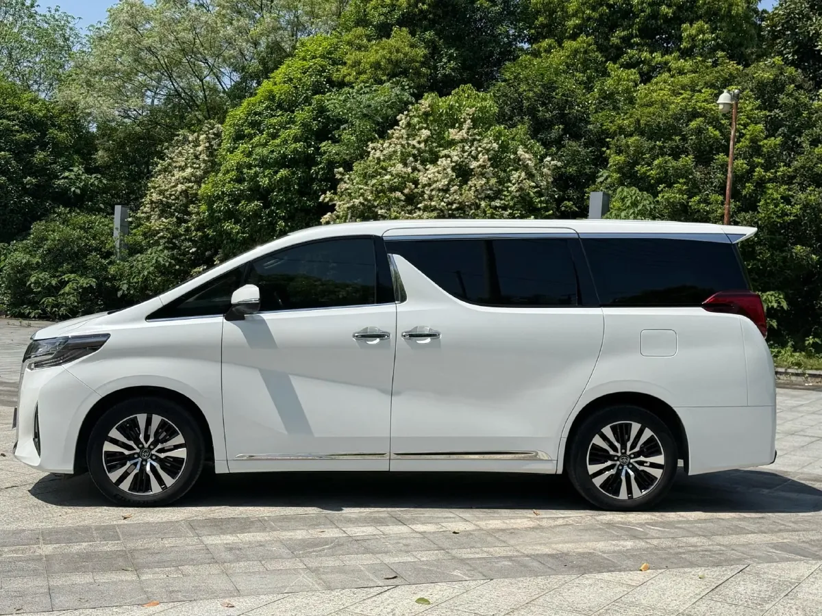 2018 Toyota Alphard 3.5L 301HP V6 8AT,autocango,china used car exporter,china ev exporter,chinese used car exporter,chinese used ev exporter