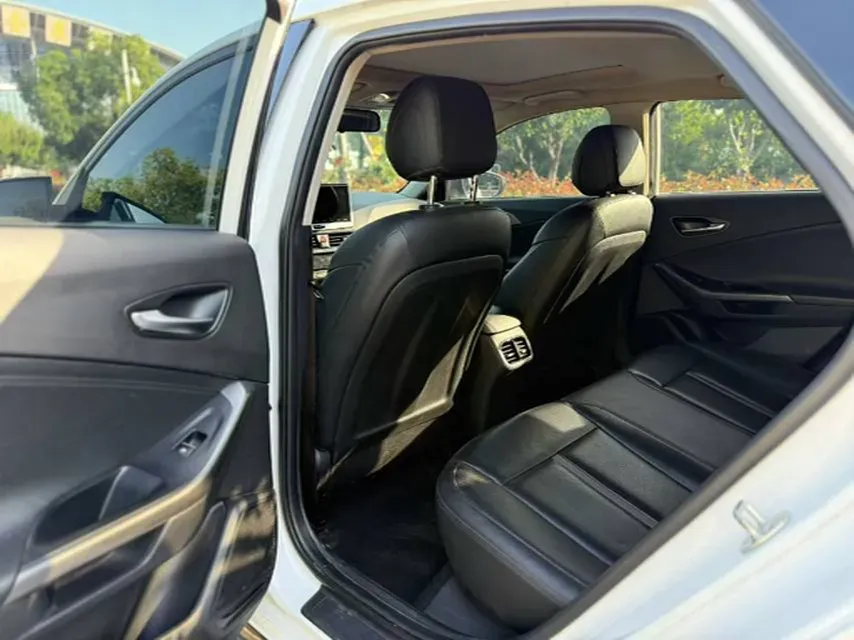 2021 Hyundai La Festa 1.6T 204HP L4 7DCT,autocango,china used car exporter,china ev exporter,chinese used car exporter,chinese used ev exporter