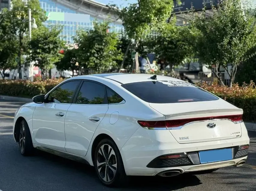 2021 Hyundai La Festa 1.6T 204HP L4 7DCT,autocango,china used car exporter,china ev exporter,chinese used car exporter,chinese used ev exporter