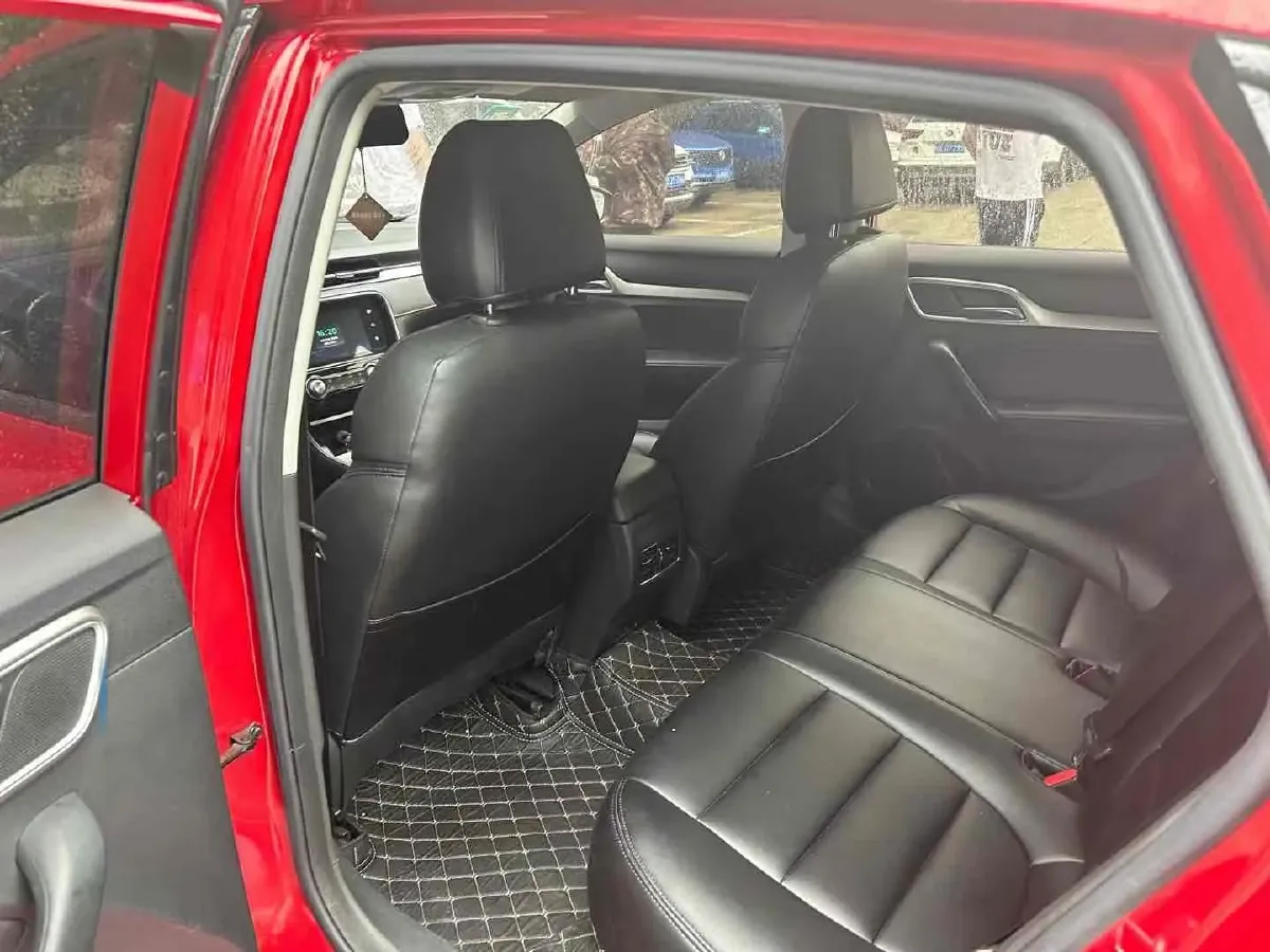 2019 MAXUS D60 1.5T 169HP L4 7DCT,autocango,china used car exporter,china ev exporter,chinese used car exporter,chinese used ev exporter