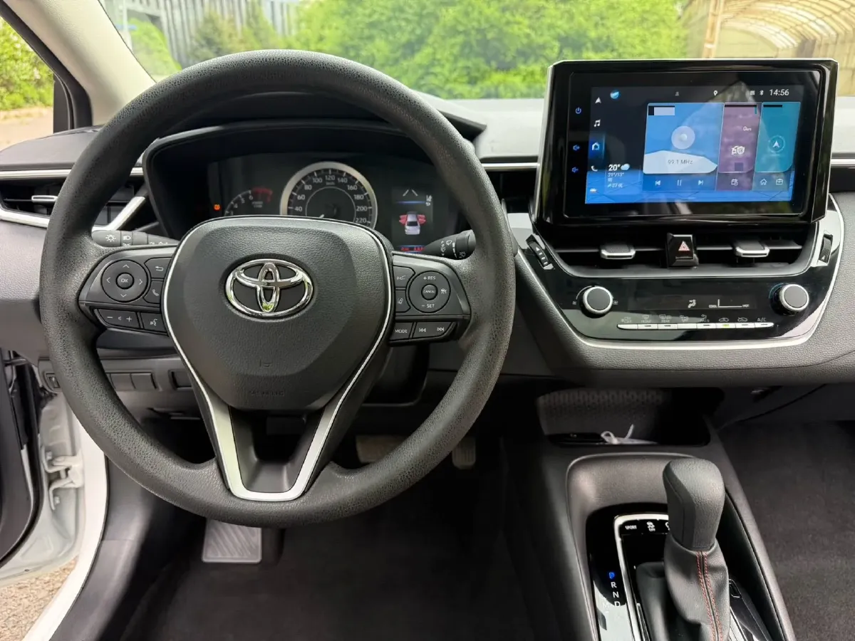 2021 Toyota Corolla 1.2T 116HP L4 CVT,autocango,china used car exporter,china ev exporter,chinese used car exporter,chinese used ev exporter