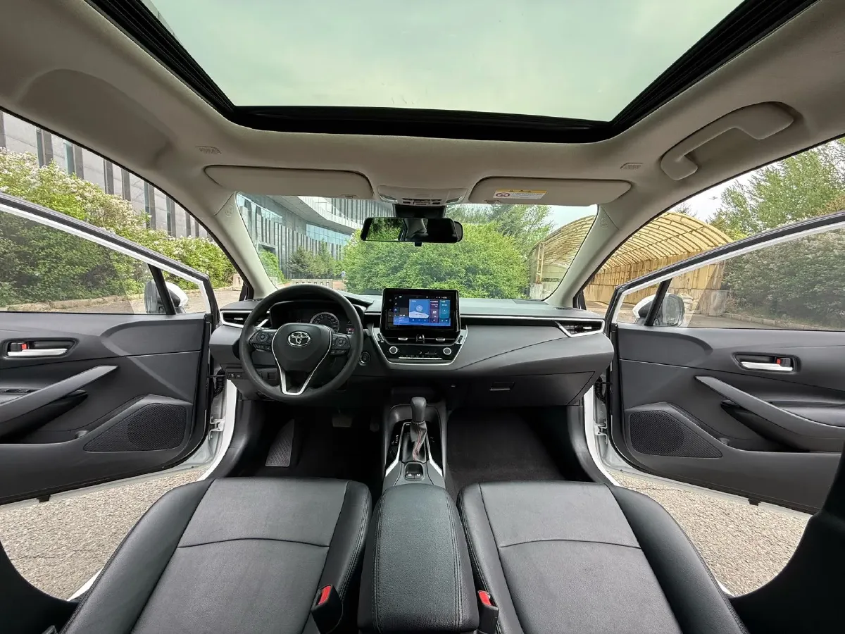 2021 Toyota Corolla 1.2T 116HP L4 CVT,autocango,china used car exporter,china ev exporter,chinese used car exporter,chinese used ev exporter