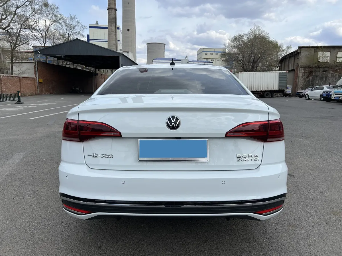 2023 Volkswagen Bora 1.2T 116HP L4 7DCT,autocango,china used car exporter,china ev exporter,chinese used car exporter,chinese used ev exporter