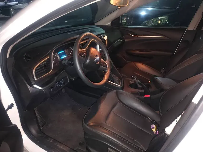 2020 Buick Encore 1.0T 125HP L3 6AT,autocango,china used car exporter,china ev exporter,chinese used car exporter,chinese used ev exporter