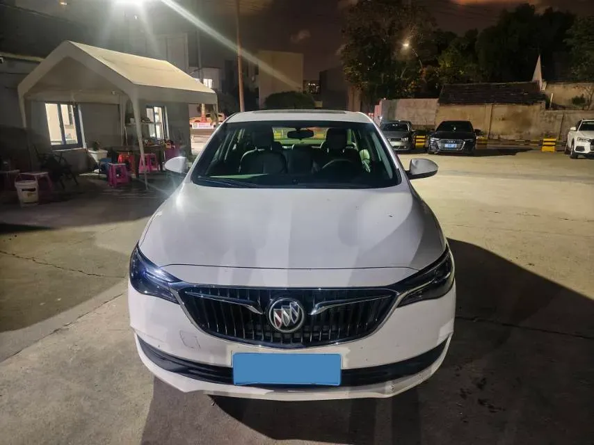 2020 Buick Encore 1.0T 125HP L3 6AT,autocango,china used car exporter,china ev exporter,chinese used car exporter,chinese used ev exporter