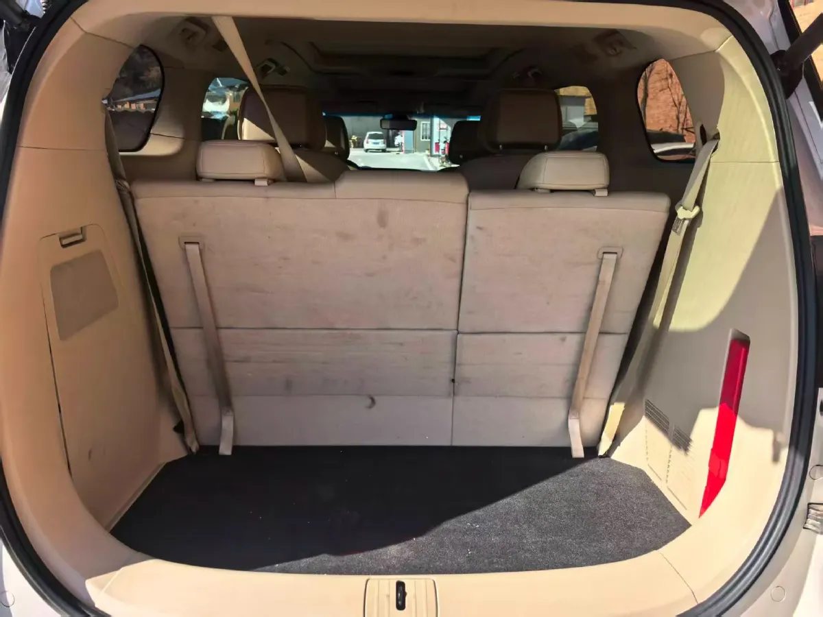 2022 Buick GL8 2.0T 237HP L4 9AT,autocango,china used car exporter,china ev exporter,chinese used car exporter,chinese used ev exporter