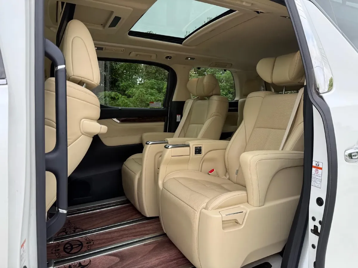 2019 Toyota Alphard 2.5L 117HP L4 E-CVT Hybrid,autocango,china used car exporter,china ev exporter,chinese used car exporter,chinese used ev exporter