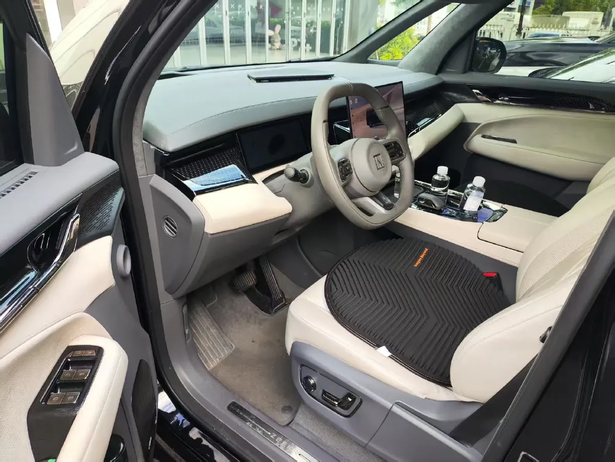 2024 Zeekr 009 BEV 108KWH,autocango,china used car exporter,china ev exporter,chinese used car exporter,chinese used ev exporter