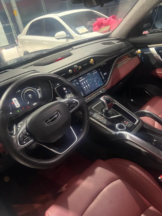 2022 Geely Azkarra 1.8T 184HP L4 7DCT,autocango,china used car exporter,china ev exporter,chinese used car exporter,chinese used ev exporter