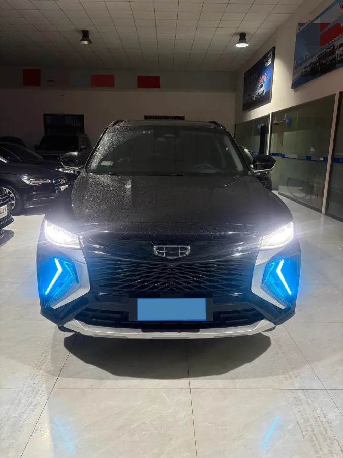 2022 Geely Azkarra 1.8T 184HP L4 7DCT,autocango,china used car exporter,china ev exporter,chinese used car exporter,chinese used ev exporter