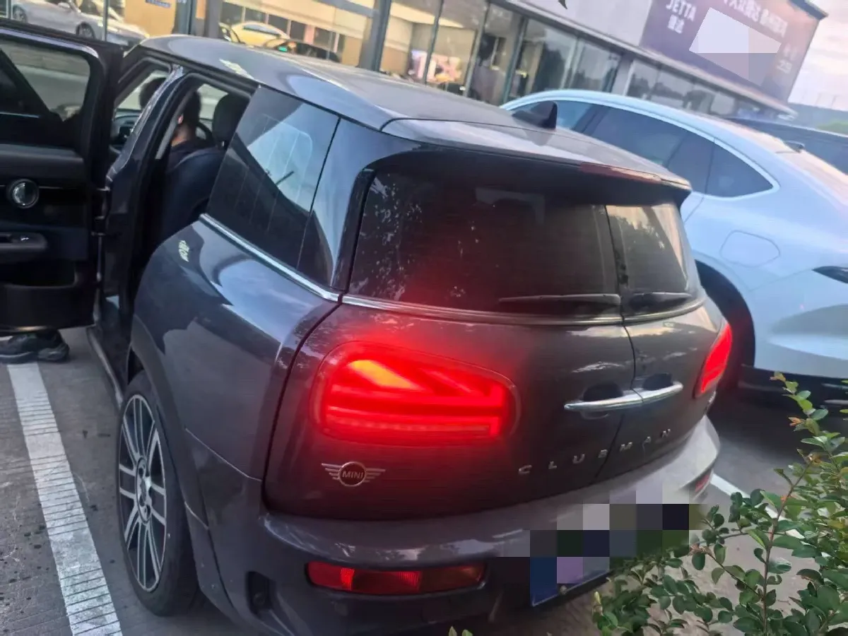 2021 MINI CLUBMAN 2.0T 192HP L4 7DCT,autocango,china used car exporter,china ev exporter,chinese used car exporter,chinese used ev exporter