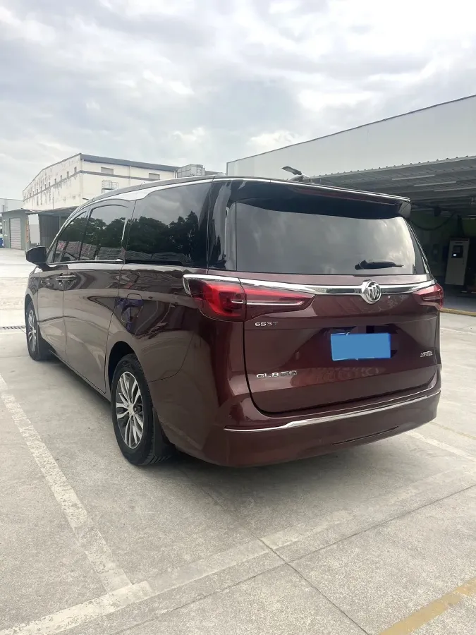 2022 Buick GL8 2.0T 237HP L4 9AT,autocango,china used car exporter,china ev exporter,chinese used car exporter,chinese used ev exporter