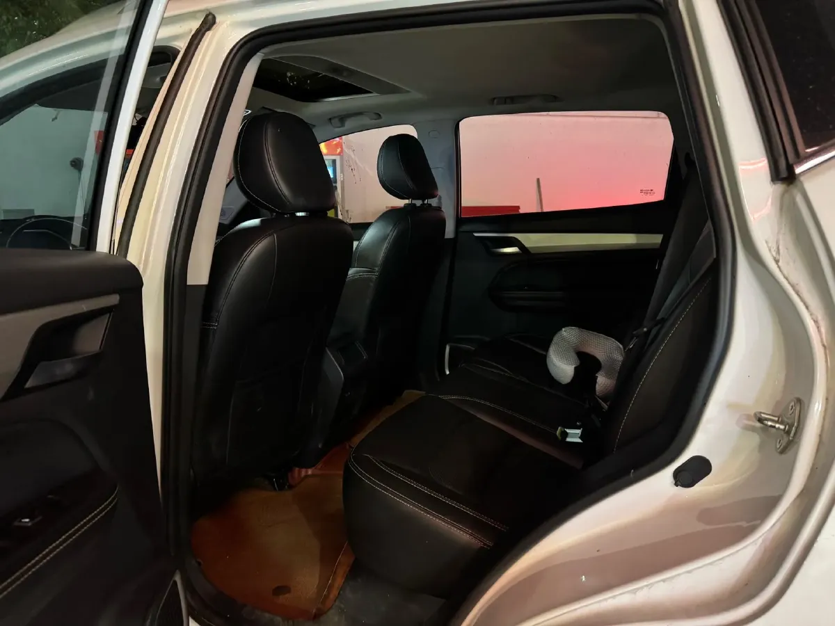 2020 Geely Vision X6 1.4T 141HP L4 6AT,autocango,china used car exporter,china ev exporter,chinese used car exporter,chinese used ev exporter