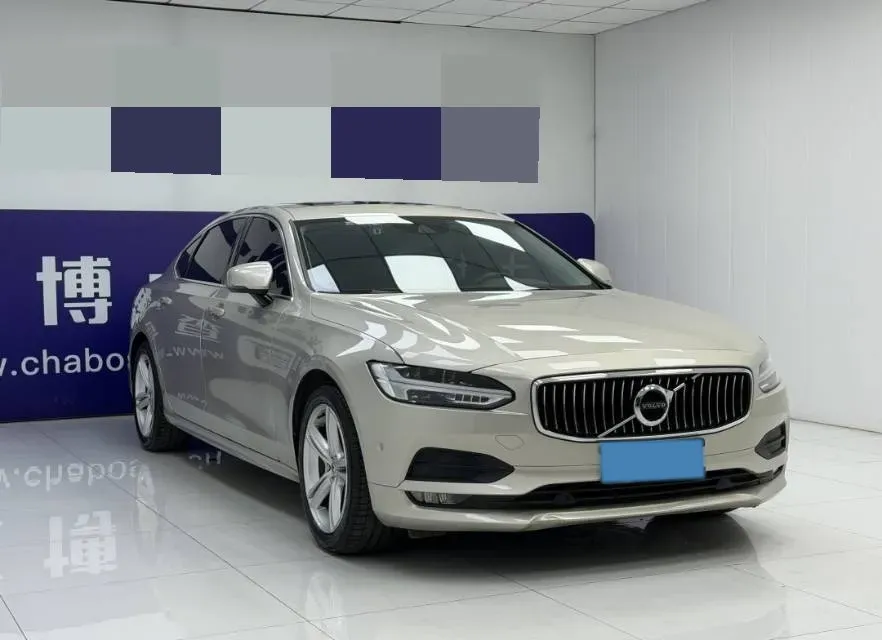 2018 Volvo S90 2.0T 190HP L4 8AT,autocango,china used car exporter,china ev exporter,chinese used car exporter,chinese used ev exporter