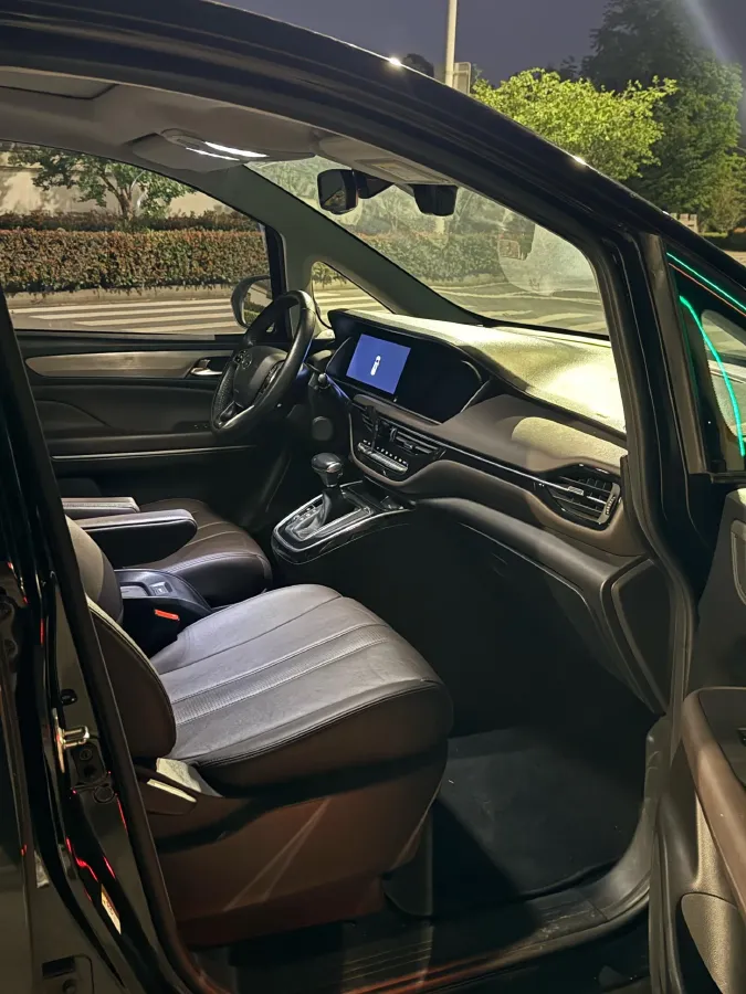 2019 GAC Trumpchi M6 1.5T 171HP L4 6AT,autocango,china used car exporter,china ev exporter,chinese used car exporter,chinese used ev exporter