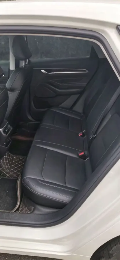 2025 Geely Emgrand 1.5L 127HP L4 5MT,autocango,china used car exporter,china ev exporter,chinese used car exporter,chinese used ev exporter