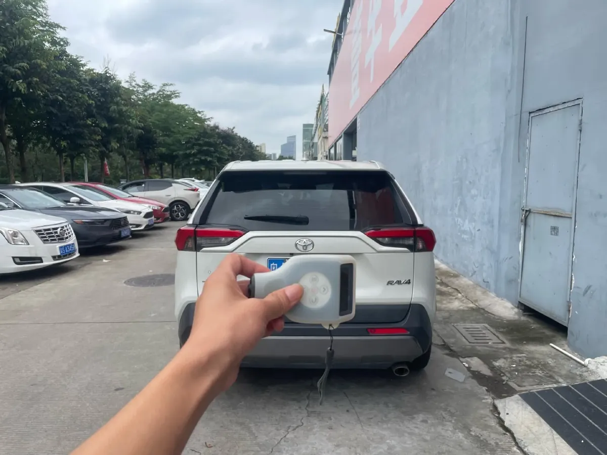 2020 Toyota RAV4 2.0L 171HP L4 CVT,autocango,china used car exporter,china ev exporter,chinese used car exporter,chinese used ev exporter