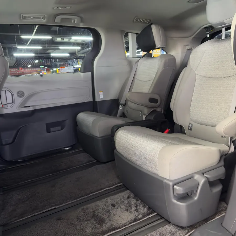 2021 Toyota Sienna 2.5L 192HP L4 E-CVT Hybrid,autocango,china used car exporter,china ev exporter,chinese used car exporter,chinese used ev exporter
