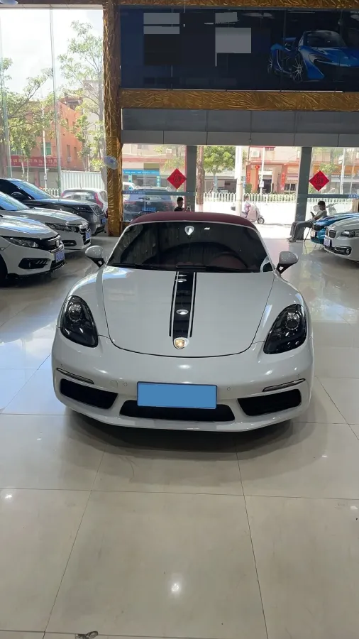 2023 Porsche 718 2.0T 250HP H4 7DCT,autocango,china used car exporter,china ev exporter,chinese used car exporter,chinese used ev exporter