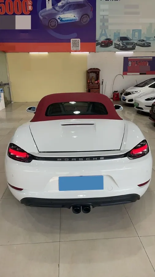 2023 Porsche 718 2.0T 250HP H4 7DCT,autocango,china used car exporter,china ev exporter,chinese used car exporter,chinese used ev exporter