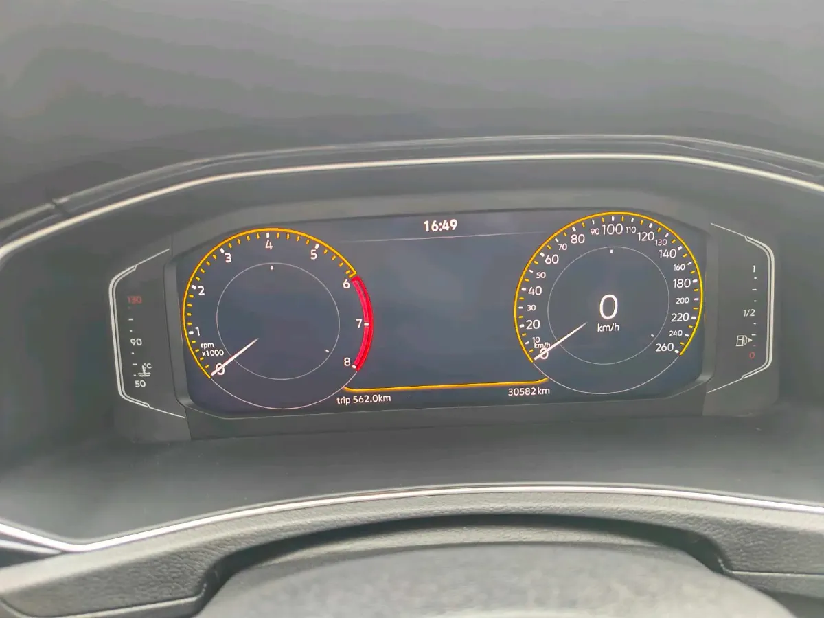 2022 Volkswagen T-Roc 1.4T 150HP L4 7DCT,autocango,china used car exporter,china ev exporter,chinese used car exporter,chinese used ev exporter