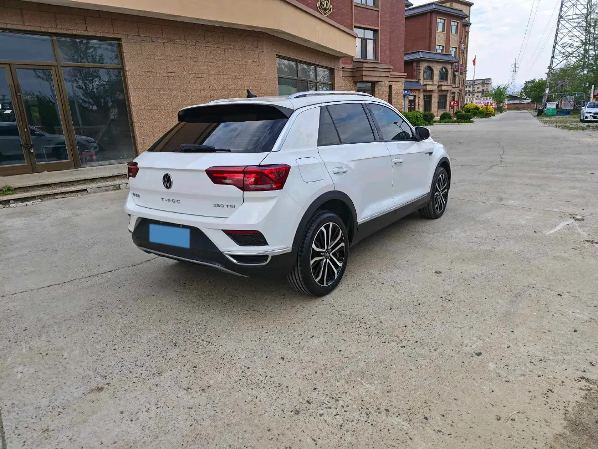 2022 Volkswagen T-Roc 1.4T 150HP L4 7DCT,autocango,china used car exporter,china ev exporter,chinese used car exporter,chinese used ev exporter