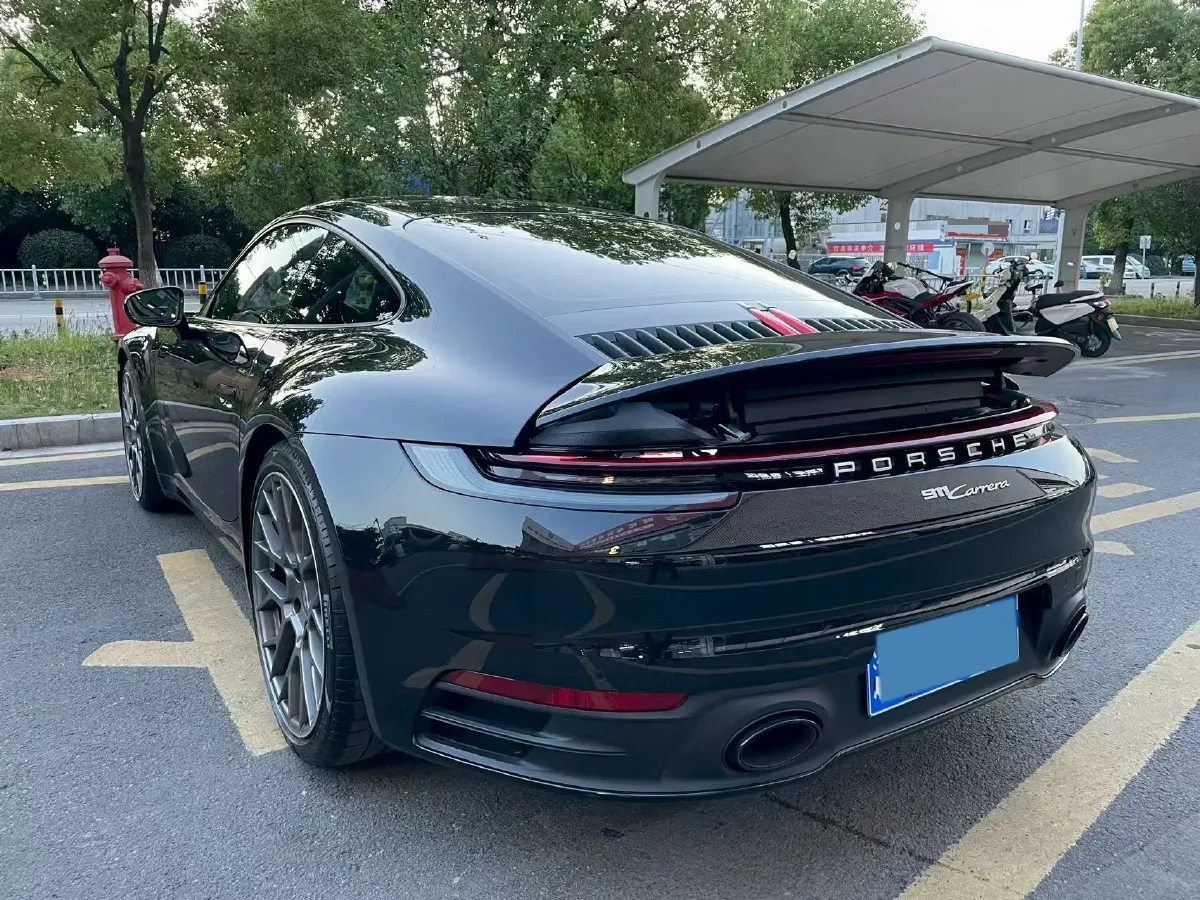 2023 Porsche 911 3.0T 385HP H6 8DCT,autocango,china used car exporter,china ev exporter,chinese used car exporter,chinese used ev exporter