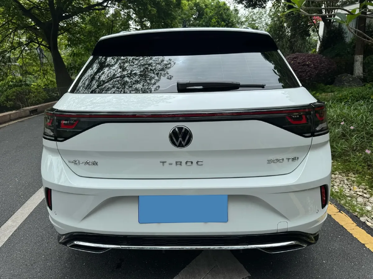 2024 Volkswagen T-Roc 1.5T 160HP L4 7DCT,autocango,china used car exporter,china ev exporter,chinese used car exporter,chinese used ev exporter