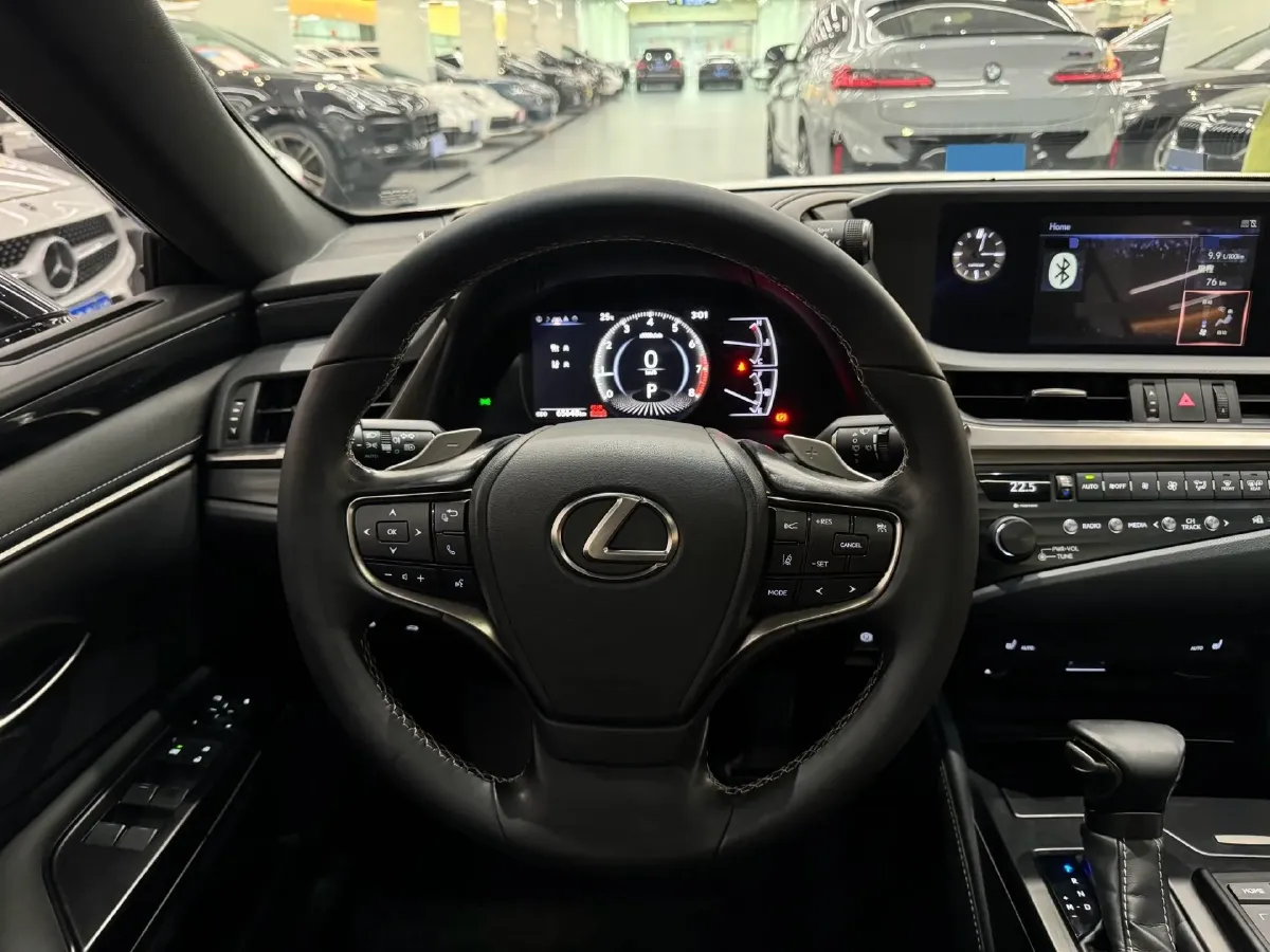 2020 Lexus ES 2.0L 173HP L4 CVT,autocango,china used car exporter,china ev exporter,chinese used car exporter,chinese used ev exporter