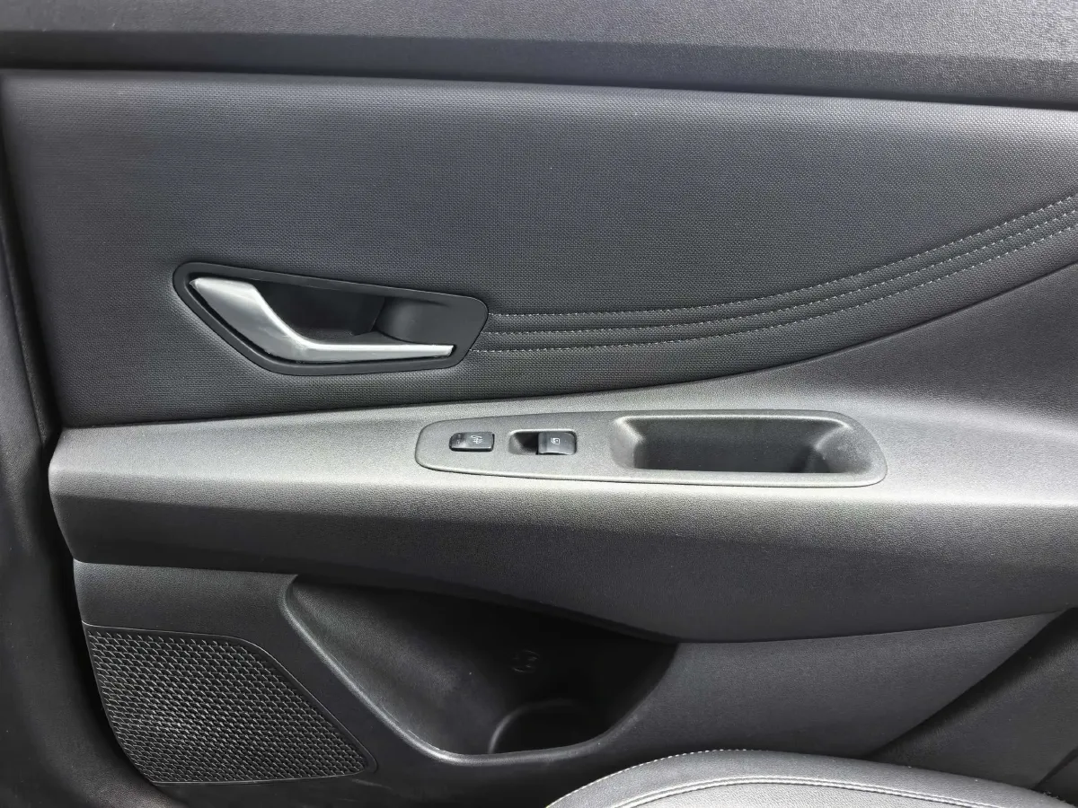 2023 Hyundai Elantra 1.5L 115HP L4 CVT,autocango,china used car exporter,china ev exporter,chinese used car exporter,chinese used ev exporter