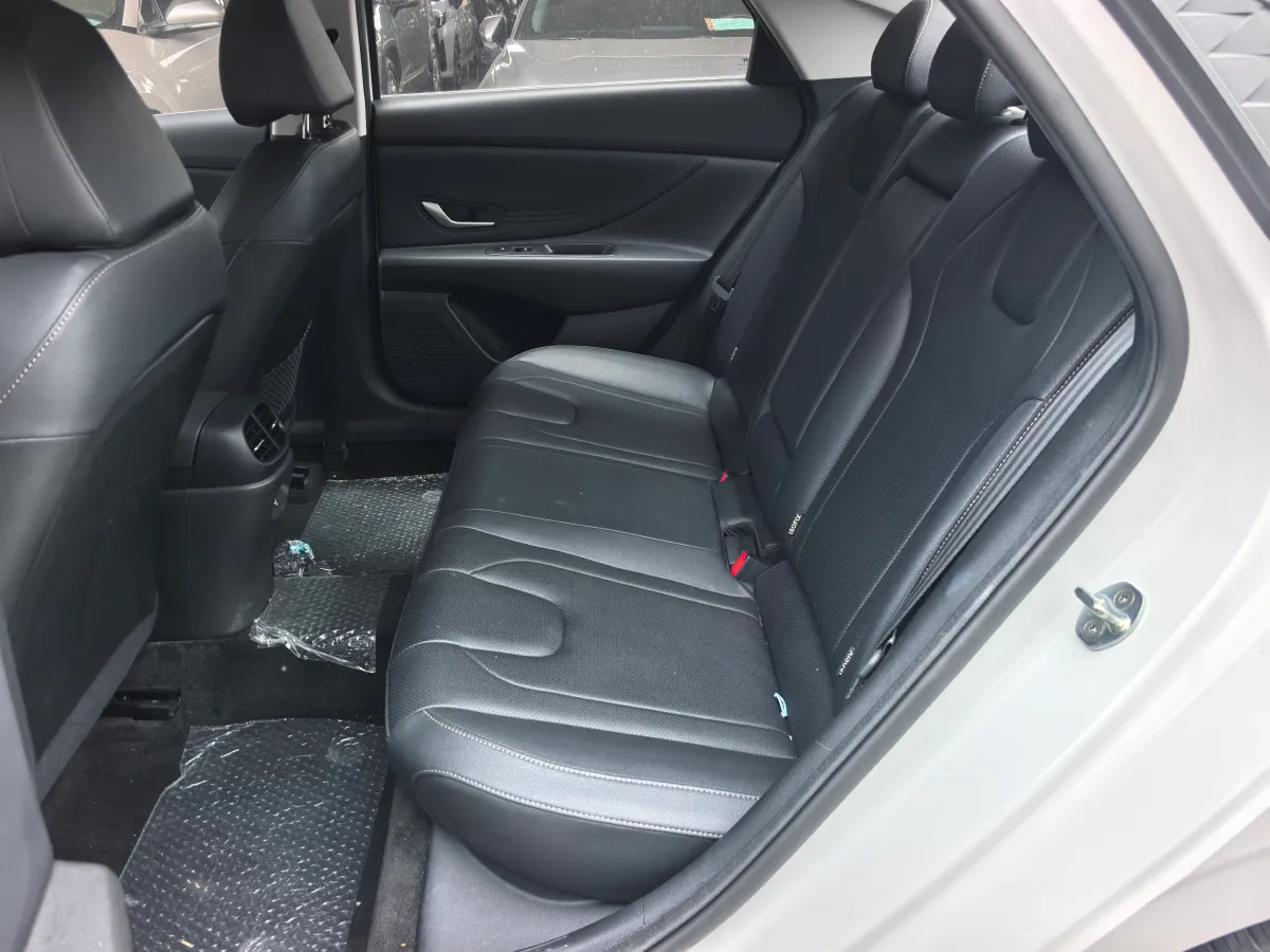 2023 Hyundai Elantra 1.5L 115HP L4 CVT,autocango,china used car exporter,china ev exporter,chinese used car exporter,chinese used ev exporter