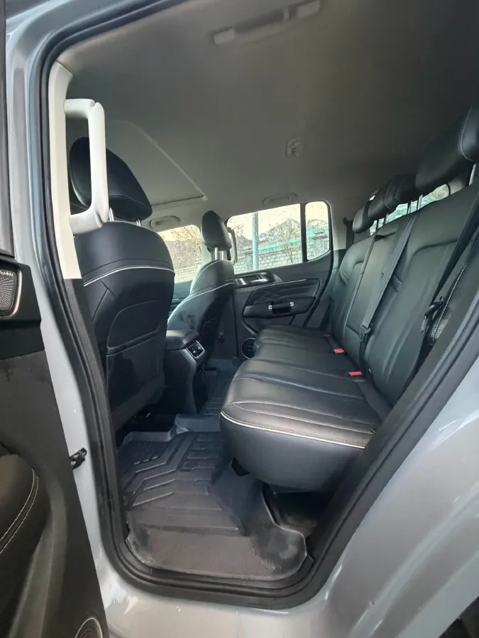 2021 Tank 300 2.0T 227HP L4 8AT,autocango,china used car exporter,china ev exporter,chinese used car exporter,chinese used ev exporter