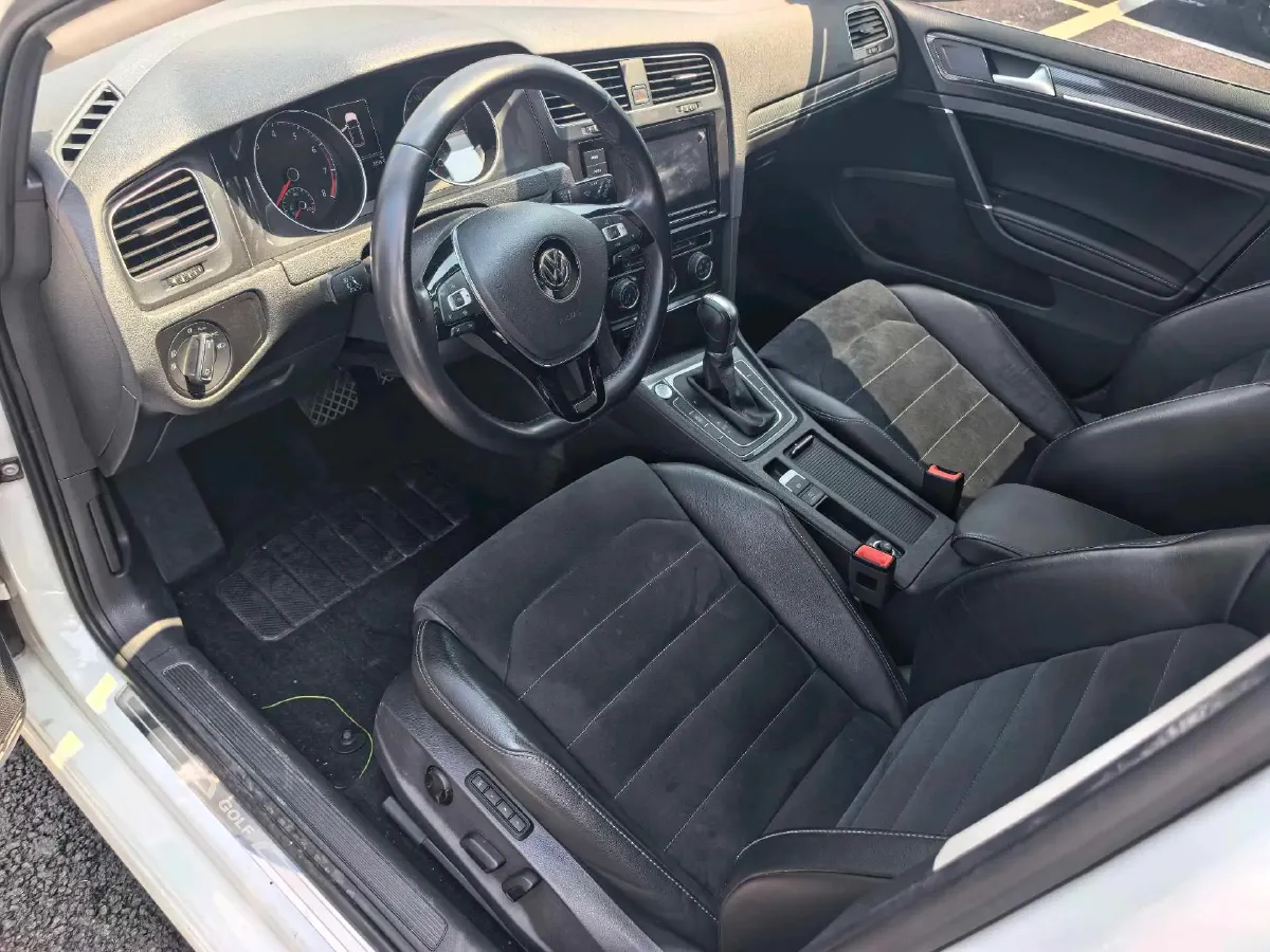 2019 Volkswagen Golf 1.4T 150HP L4 7DCT,autocango,china used car exporter,china ev exporter,chinese used car exporter,chinese used ev exporter