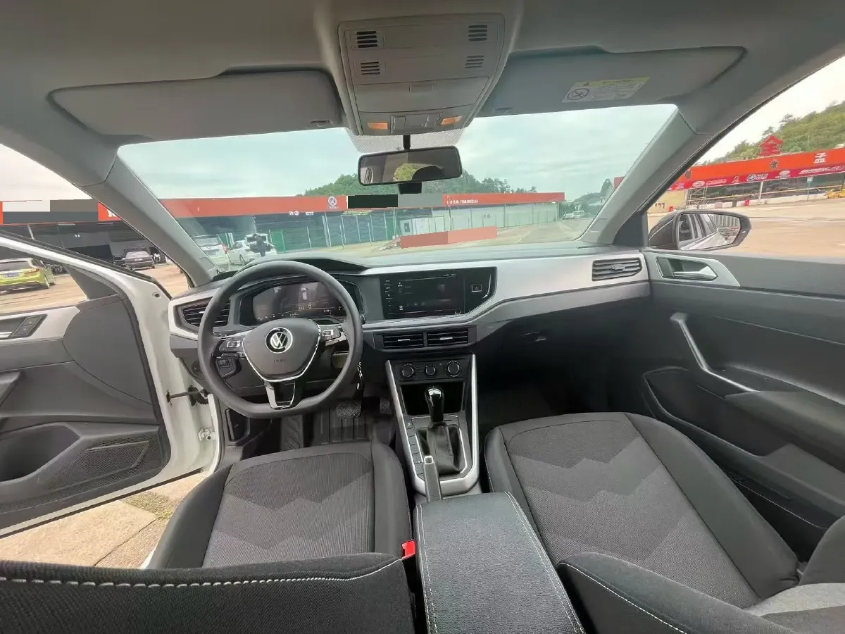 2023 Volkswagen Polo 1.5L 110HP L4 6AT,autocango,china used car exporter,china ev exporter,chinese used car exporter,chinese used ev exporter