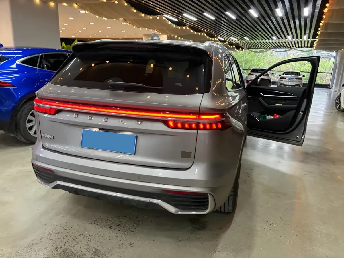 2024 Geely Monjaro 2.0T 238HP L4 8AT,autocango,china used car exporter,china ev exporter,chinese used car exporter,chinese used ev exporter