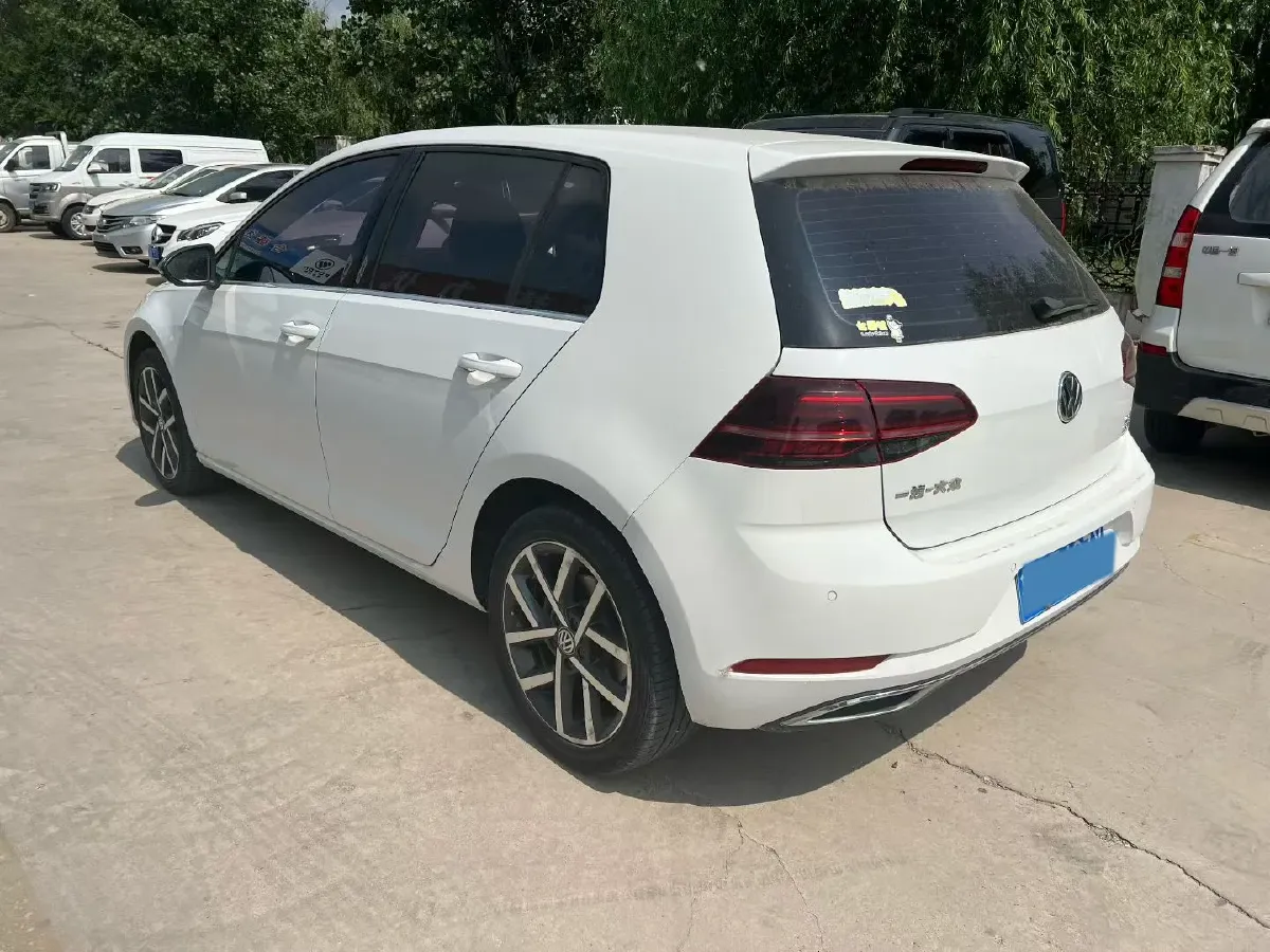 2018 Volkswagen Golf 1.4T 131HP L4 7DCT,autocango,china used car exporter,china ev exporter,chinese used car exporter,chinese used ev exporter