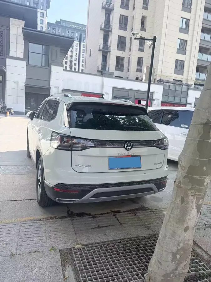 2025 Volkswagen Tayron 1.5T 160HP L4 7DCT,autocango,china used car exporter,china ev exporter,chinese used car exporter,chinese used ev exporter