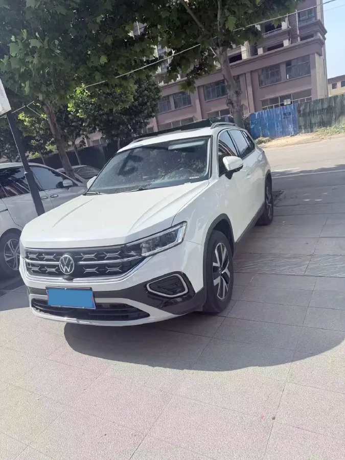 2025 Volkswagen Tayron 1.5T 160HP L4 7DCT,autocango,china used car exporter,china ev exporter,chinese used car exporter,chinese used ev exporter
